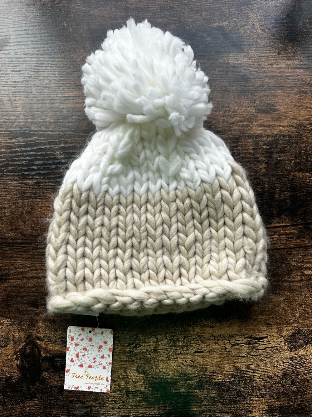 Free People Cream & White Pom Beanie NWT